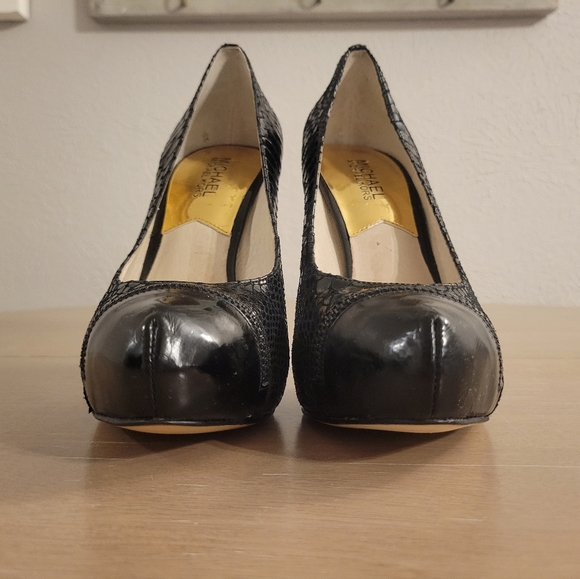 Michael Kors Stilleto Heels Sz 7 - Picture 2 of 9